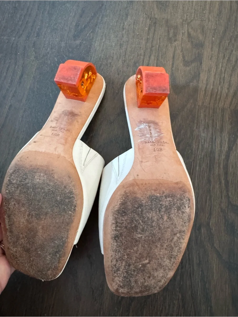 Kate Spade Citrus Slide Sandals in white/parchment - Picture 7 of 7